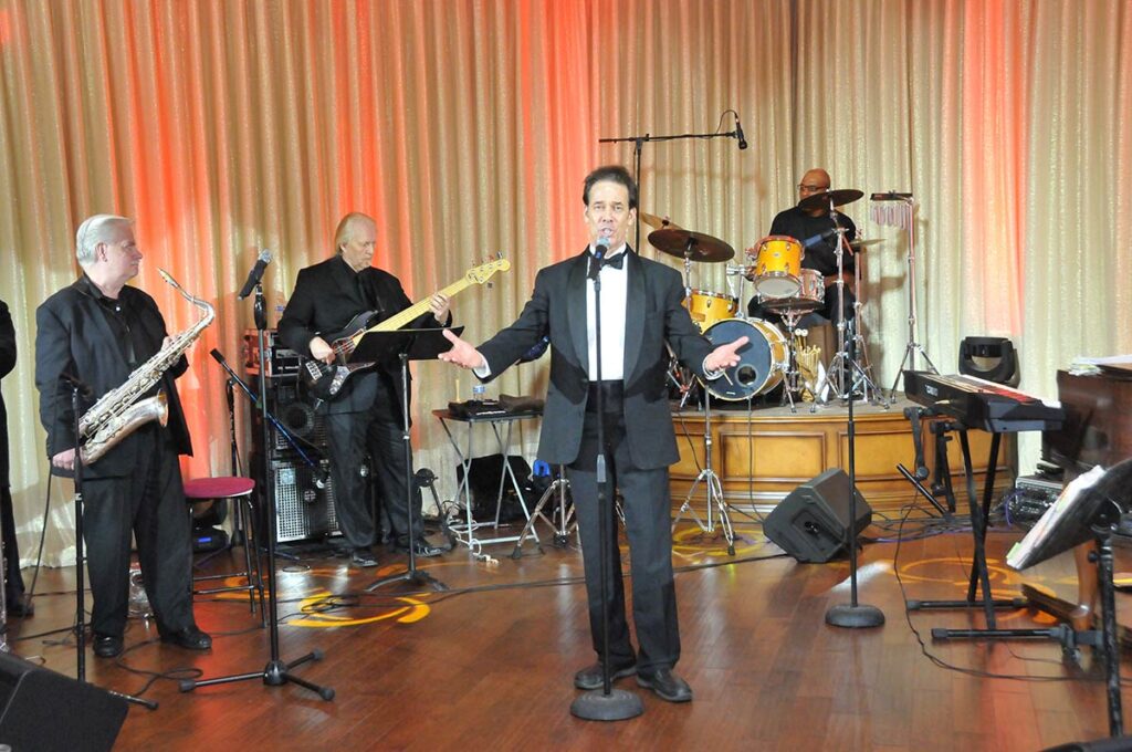 Swingin' Sundays in Las Vegas, NV